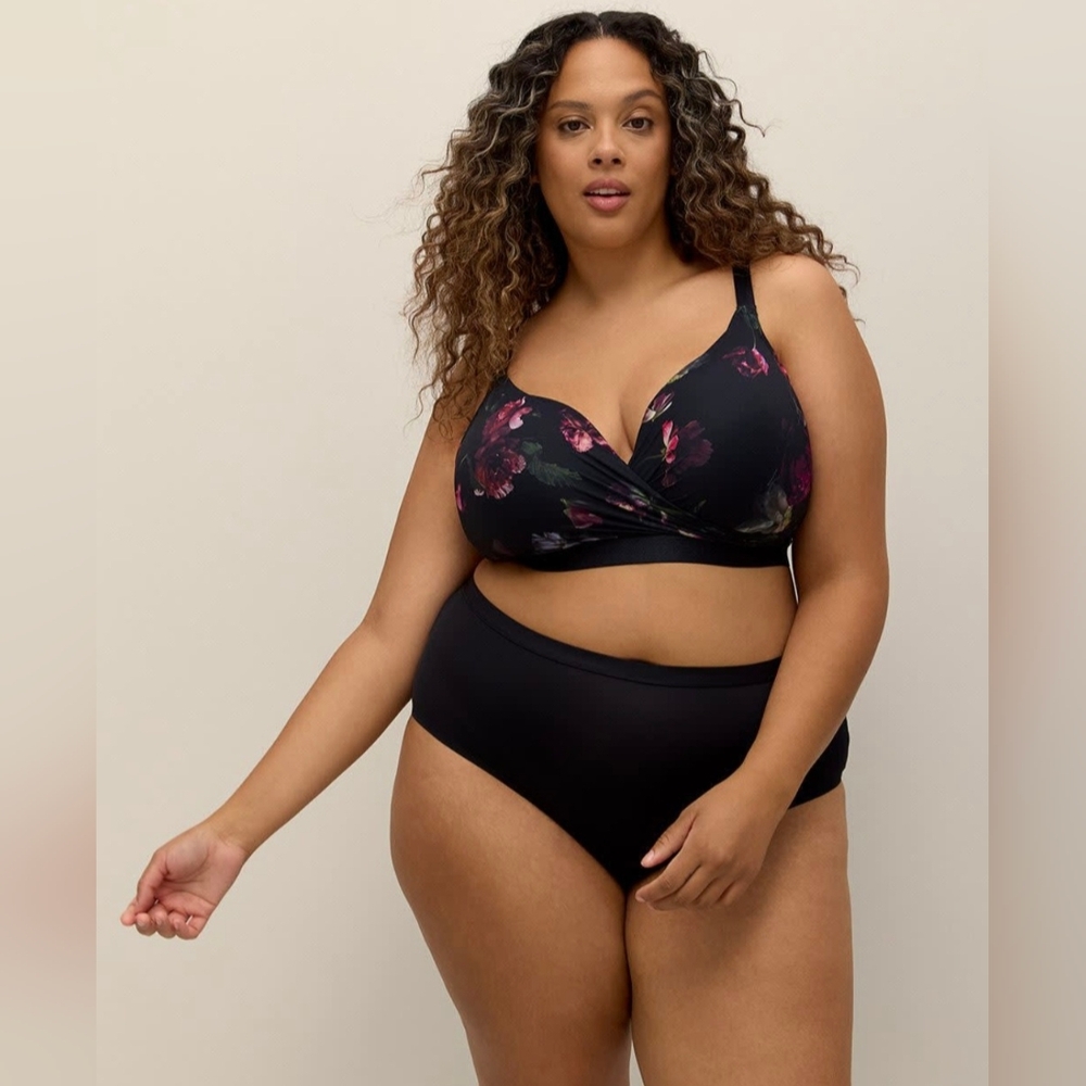 Deesse Wire Free Crossover Full Coverage Convertable Loungewear Floral Bra 44DD